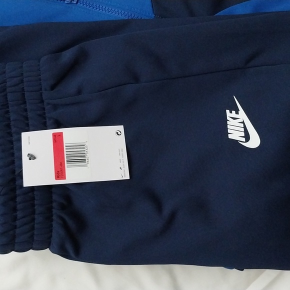 🔥 Nike Set - Picture 2 of 3